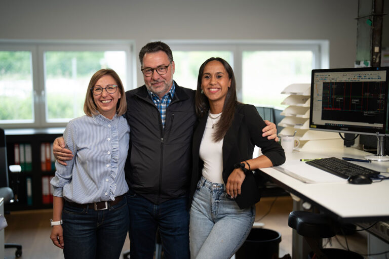 REKO-TECH - Gemeinsam arbeiten. Gemeinsam lachen.